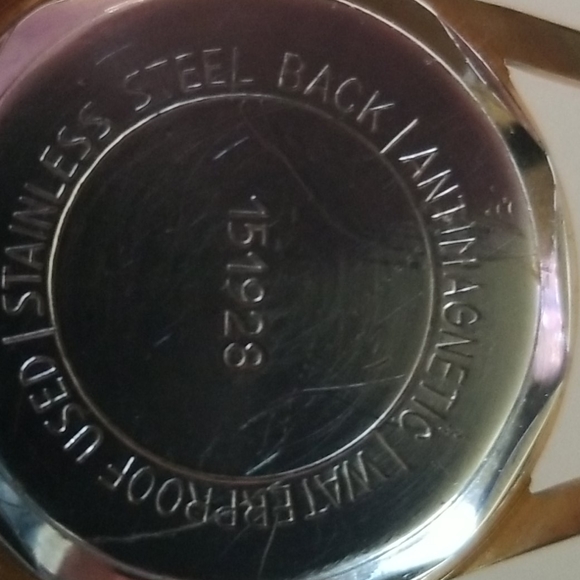 Watch - Picture 2 of 2